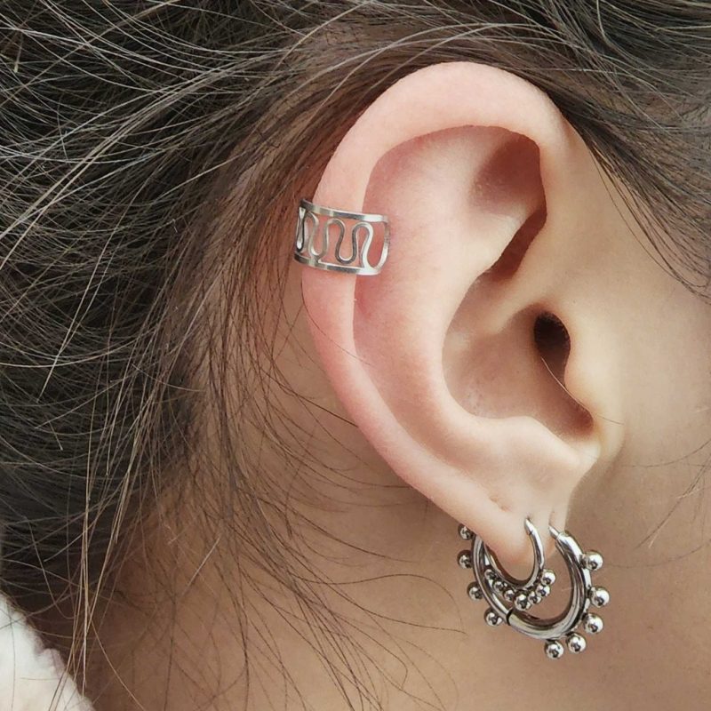 Earcuff curvi solitario