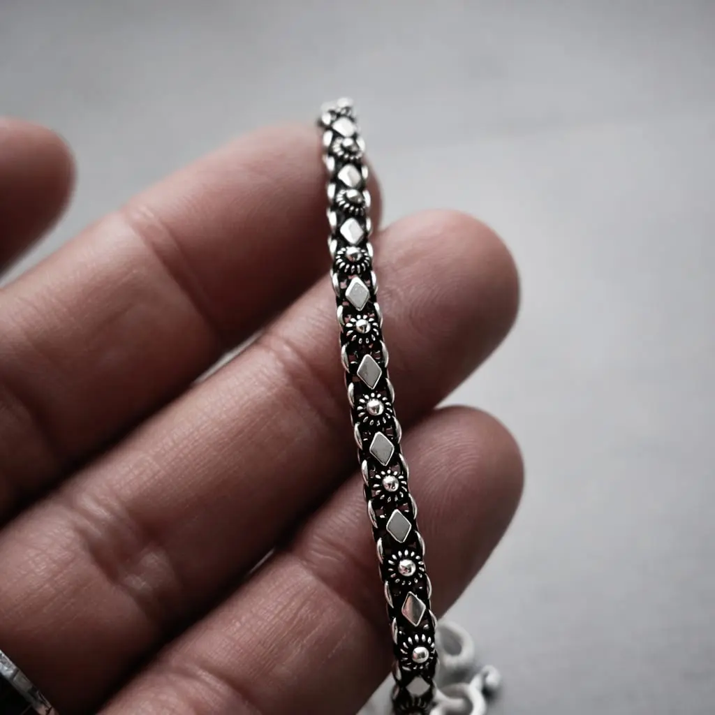 Acanto Brazalete