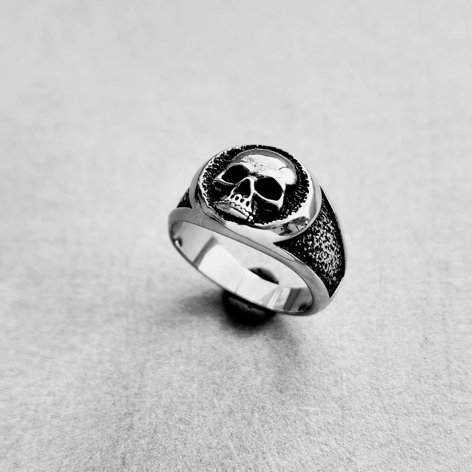 Equal Ring
