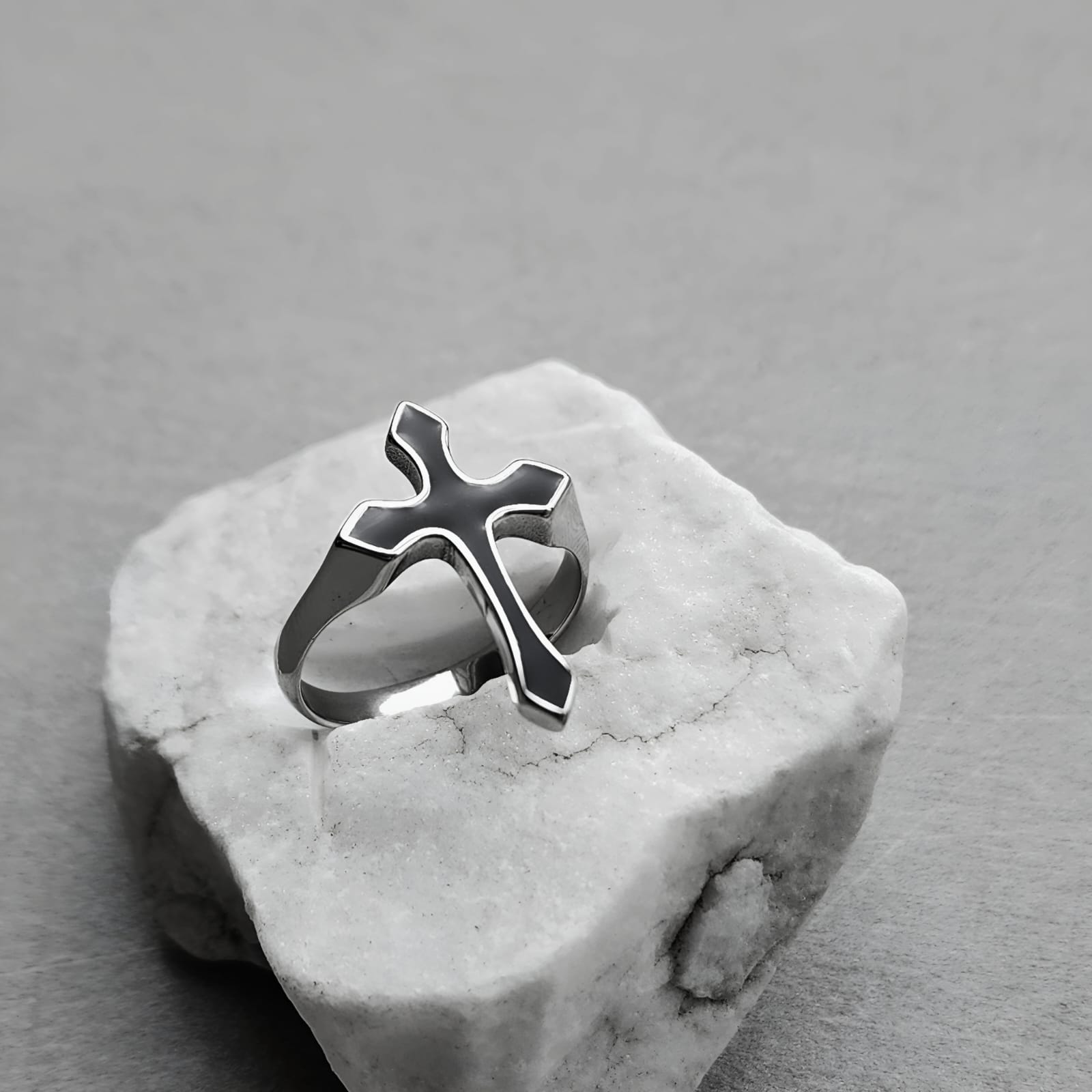 Long Cross Ring