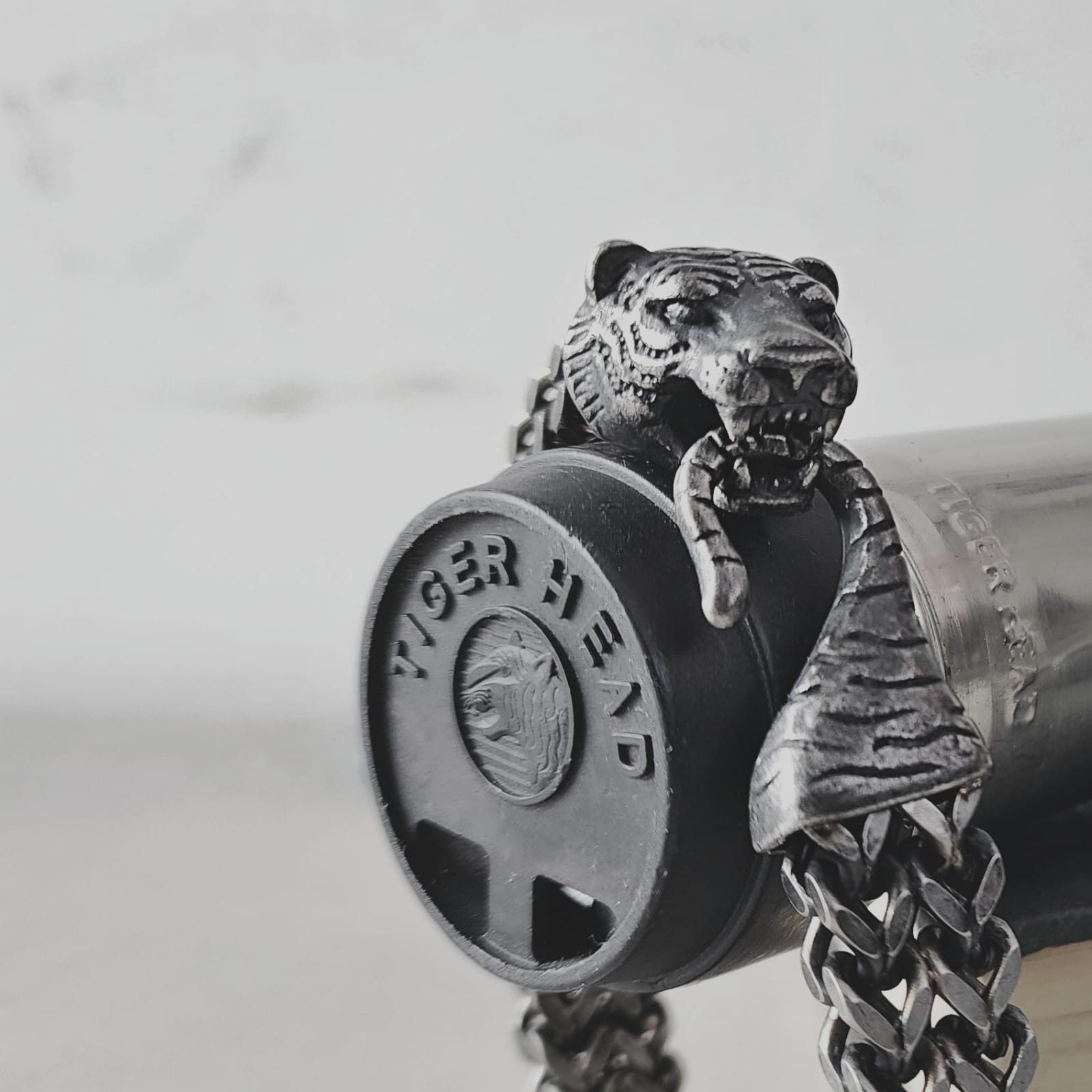 Tiger Head brazalete